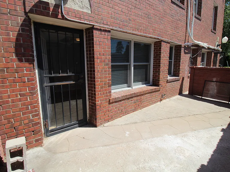 290 S Humboldt St — Photo 28