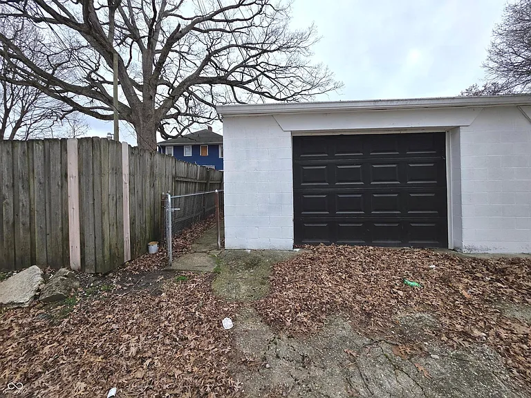 1117 N Tuxedo St — Photo 17