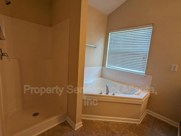 1905 Boulder Gate Dr — Photo 22