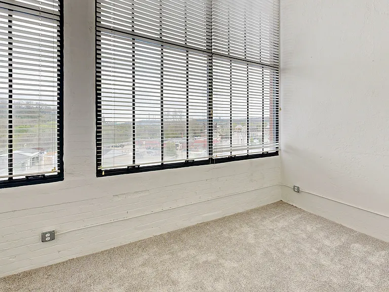 American Can Lofts — Photo 34