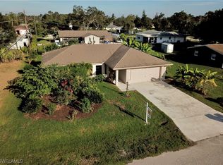 2236 Hibiscus Rd, Fort Myers, FL 33905