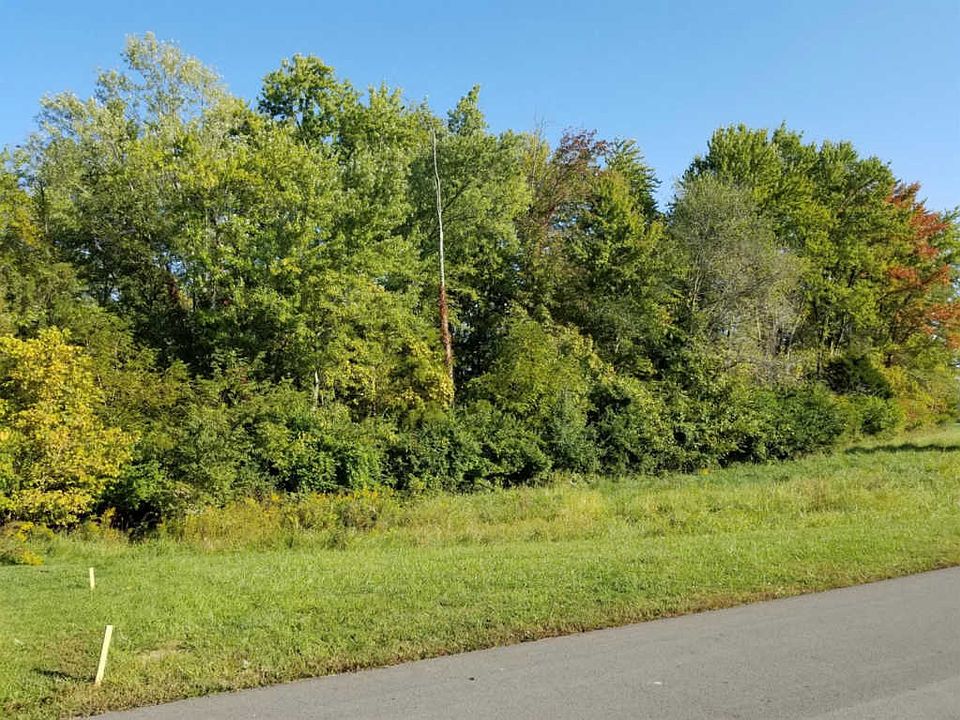 1st image of Hampton Glen Ln