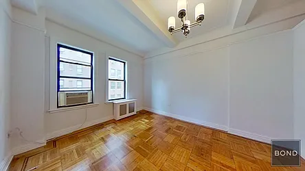 Rented by Bond New York