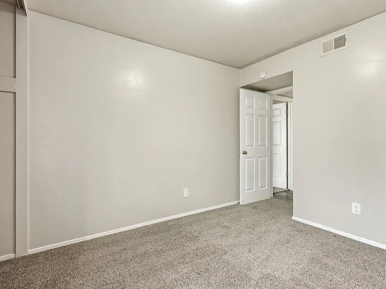 The Parker — Photo 6