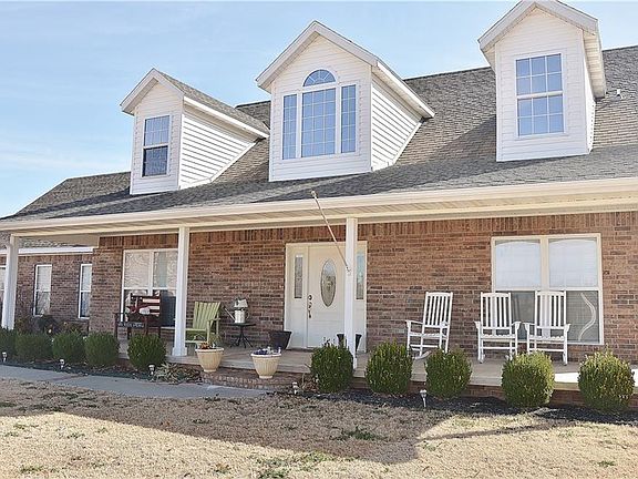 5th image of 311 Lee Ann Way