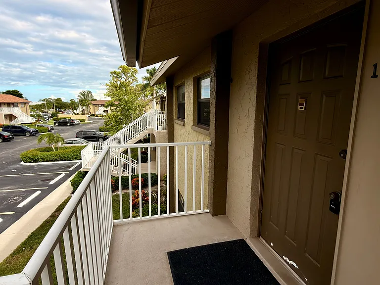 4777-11 Orange Grove Blvd — Photo 2