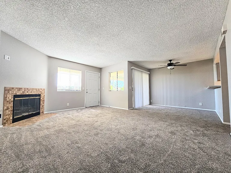 252 Date Ave #F — Photo 11