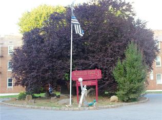 50 Davenport Ave APT 1N, New Rochelle, NY 10805