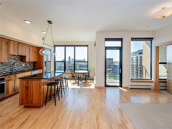 3rd image of 740 Portland Ave #1202