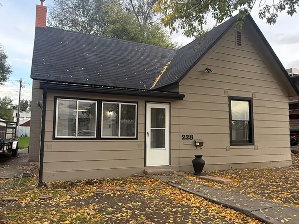 228 Meeker St, Delta, CO 81416