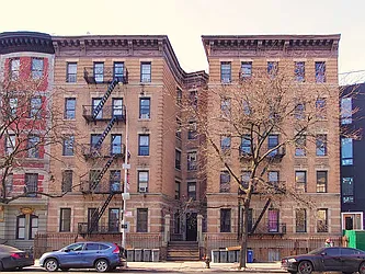 945 Saint Nicholas Avenue in Washington Heights