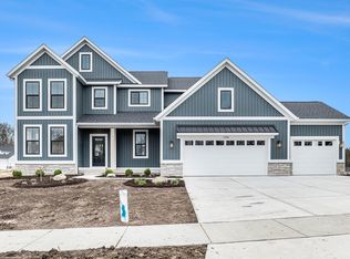 1736 Solitude Ct, Grand Rapids, MI 49525