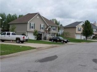 1205 Sam Den Cir, Cameron, MO 64429