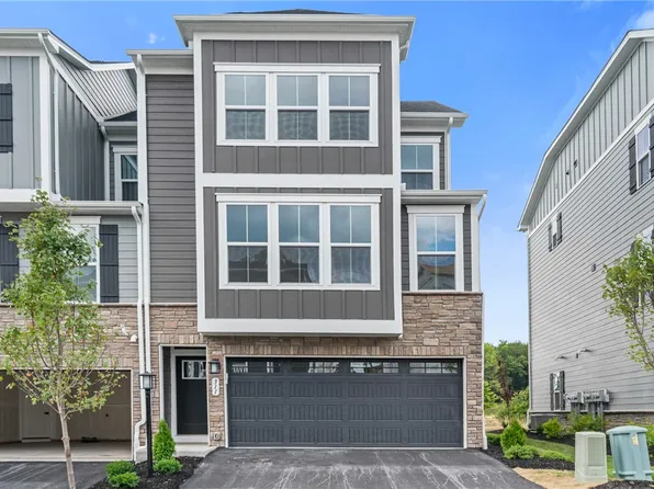 311 Telluride Ln, Cranberry Township, PA 16066