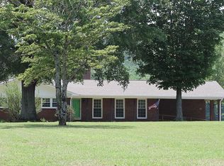 2475 Woods Cove Rd, Scottsboro, AL 35768