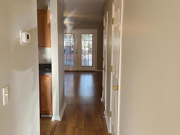 4th image of 9178 Maple Grove Dr #1