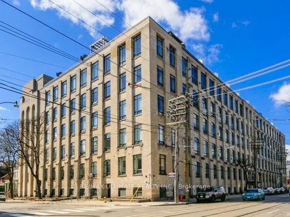 993 Queen St W #104, Toronto, ON M6J 1H2