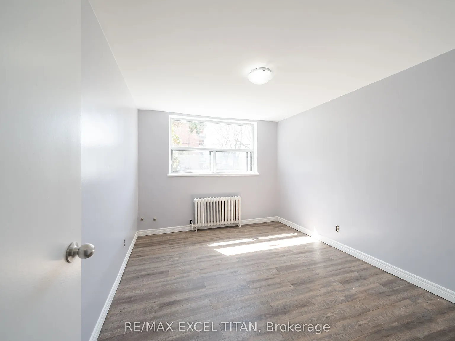 2 bed, $1,895 — Photo 3