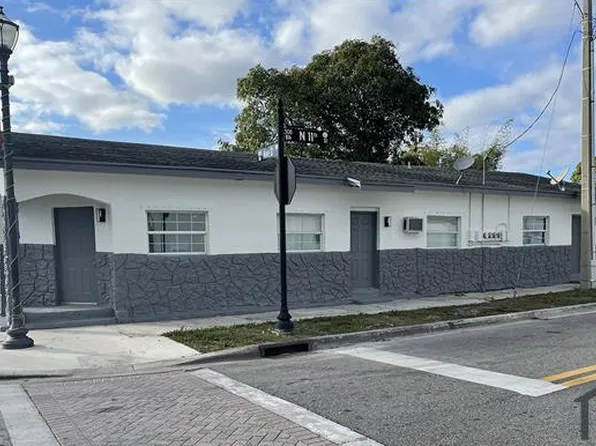 1102 Avenue D, Fort Pierce, FL