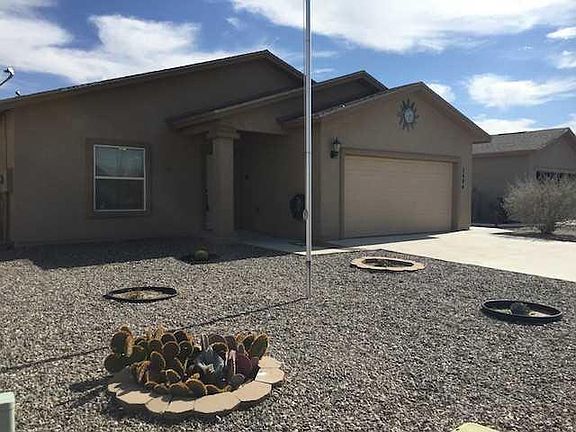 4th image of 5604 England Dr