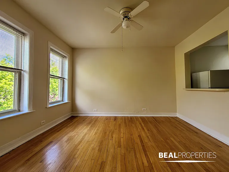 4225 Paulina — Photo 28