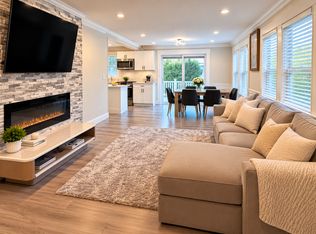 52 Fuller Rd #1, Watertown, MA 02472
