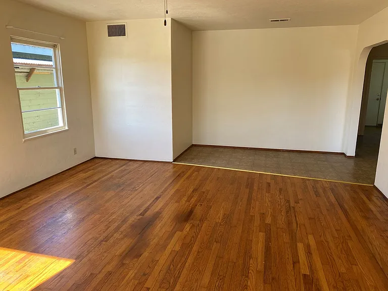 1239 Madison St — Photo 12