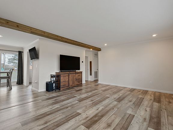 4th image of 2196 Bethany Rd