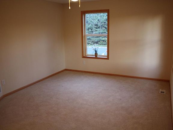 5th image of 2078 Shryer Ct
