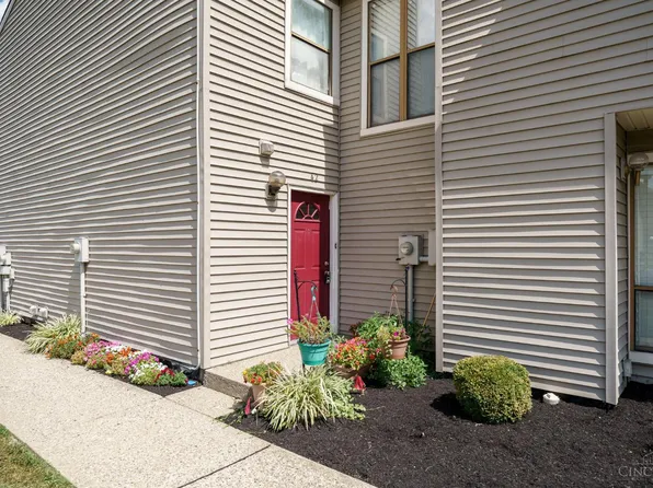 42 Apple Ln, Cincinnati, OH 45255