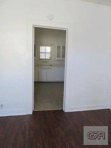 2nd image of 1815 52nd St