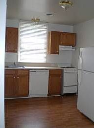 2nd image of 510 16th St NW #A