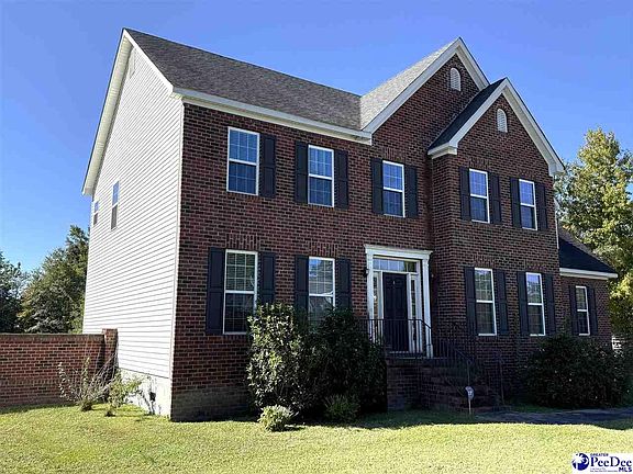 3rd image of 601 Rivers St