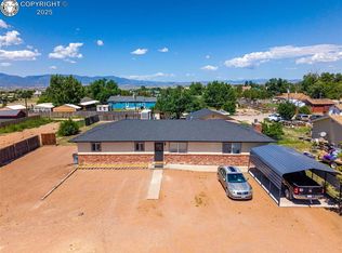 105 Illinois St, Penrose, CO 81240