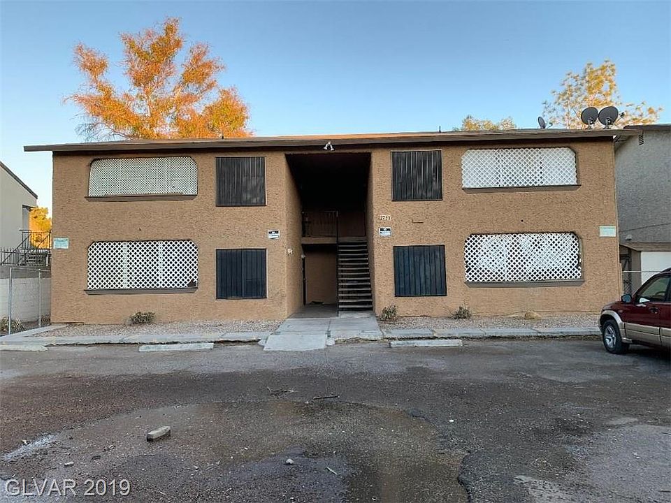 1st image of 2751 Mountain Vista St