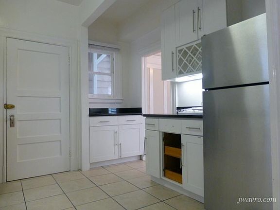 4th image of 16 Pleasant St #16