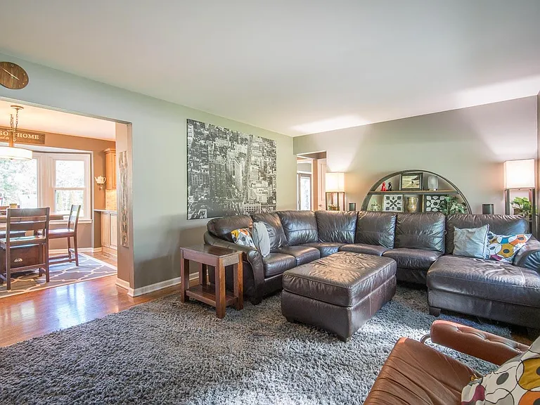 10254 N Sunnycrest Dr — Photo 9