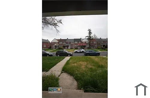 1336 Pentwood Rd Photo 1