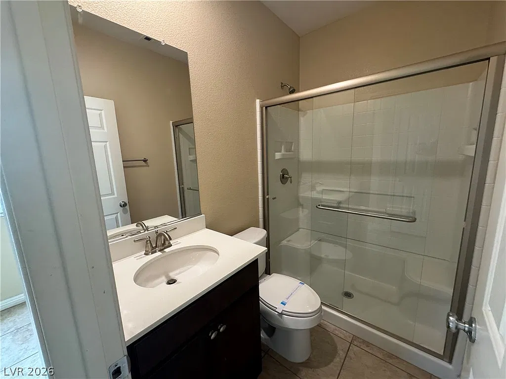 4 bed, 2.5 bath, 2331 sqft, $2,300 — Photo 4
