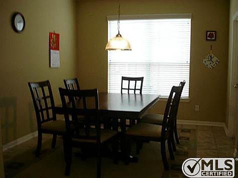 4th image of 1603 Clarke Springs Dr