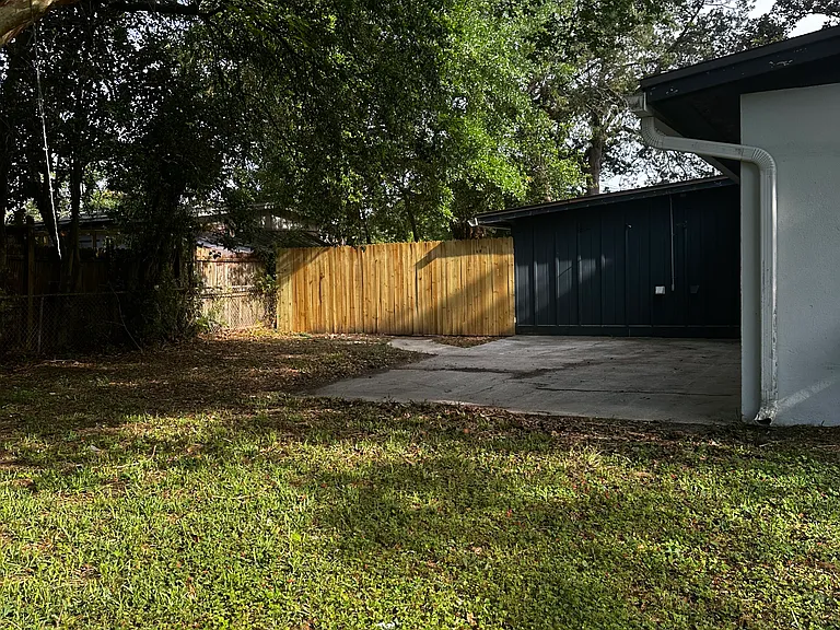 10757 S Hawaii Dr — Photo 25