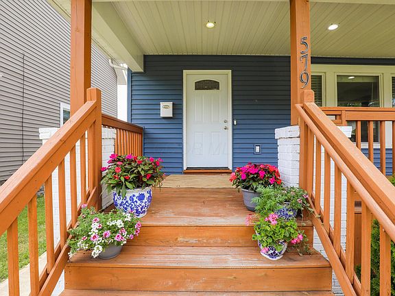 5th image of 579 Fairwood Ave