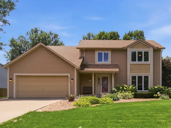 9643 Polaris Ln N, Maple Grove, MN 55369