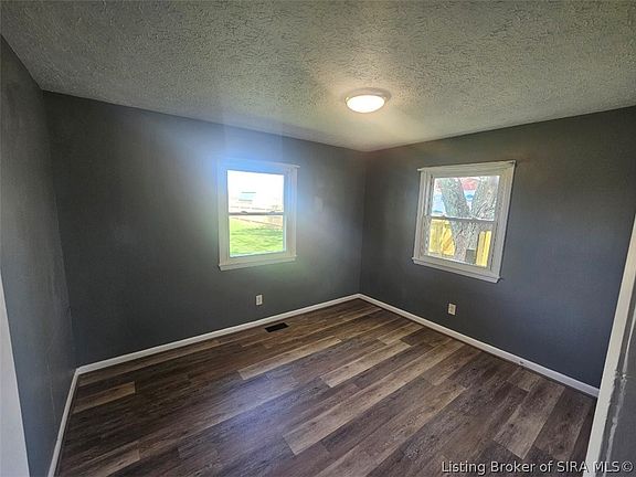 4th image of 2073 E Gardner Lane