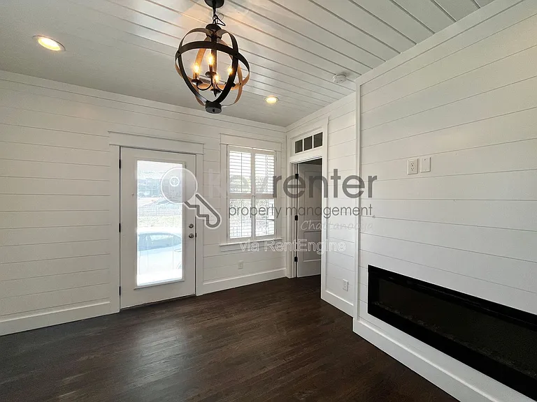 405 Spears Ave — Photo 6