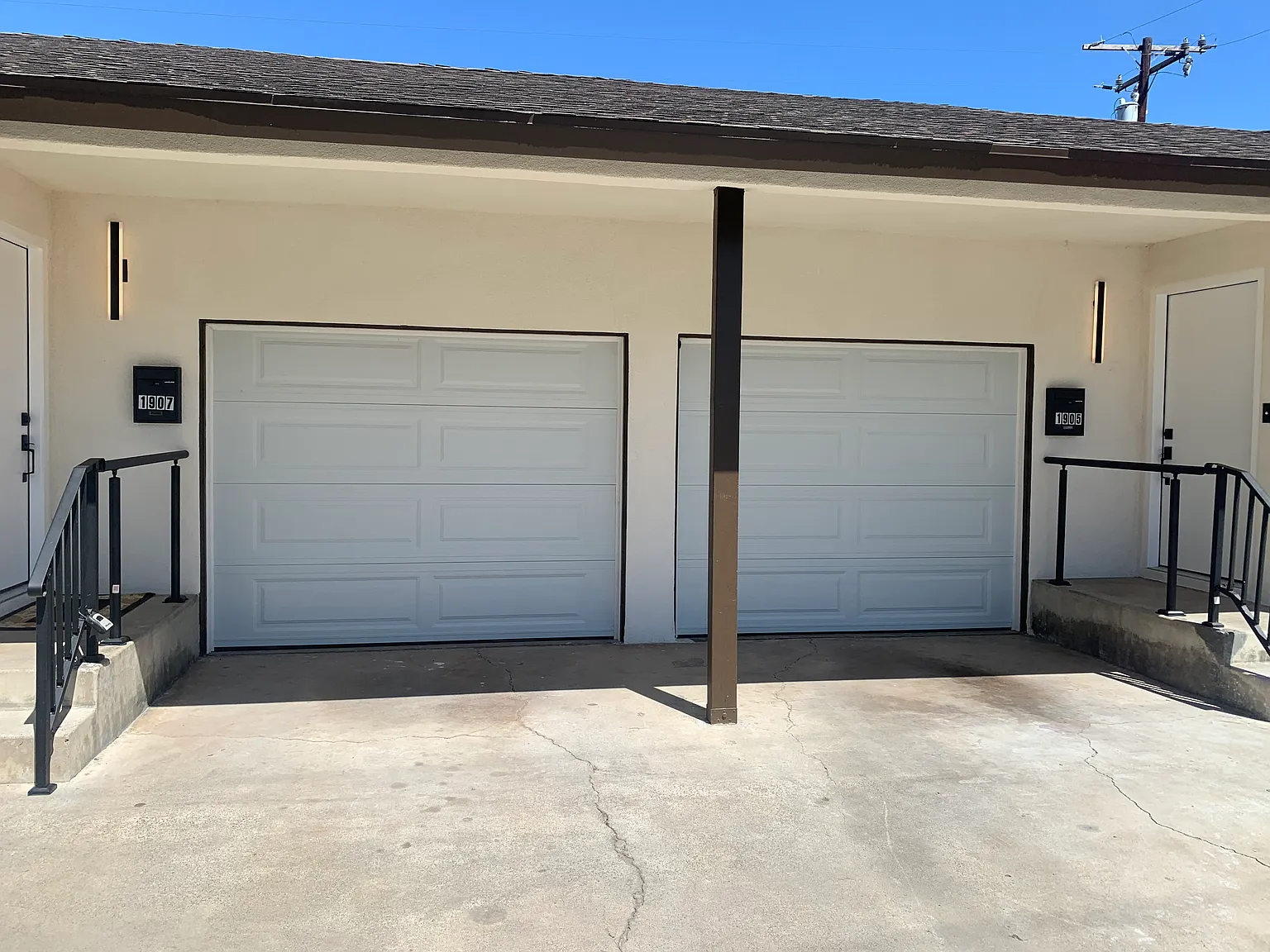 2 bed, 902 sqft, $2,895 — Photo 3