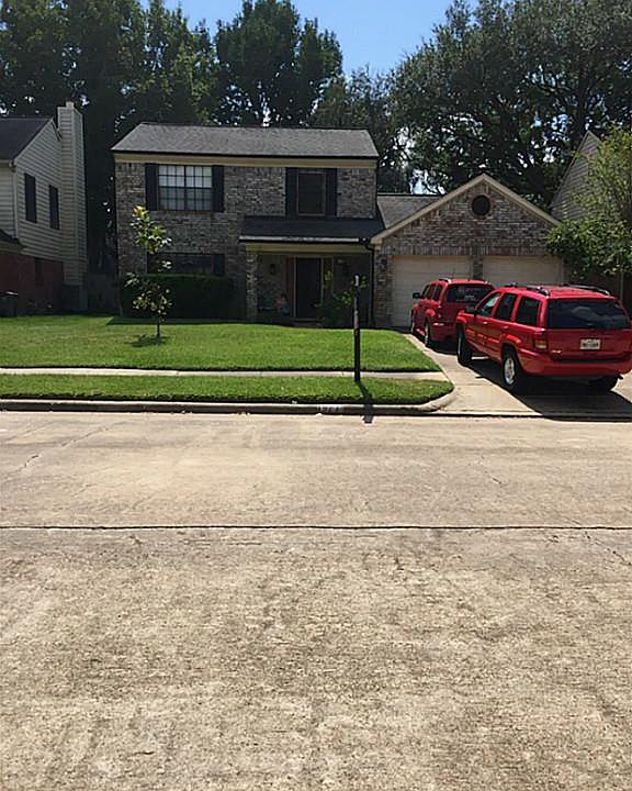 1st image of 1927 Old Dixie Dr