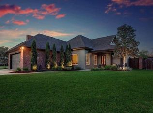 101 Bear Creek Ct, Broussard, LA 70518