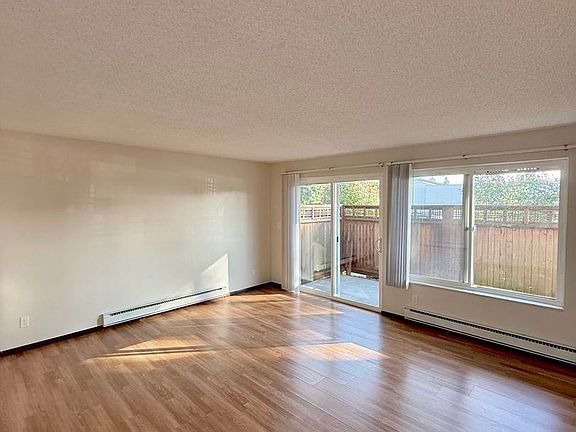 3rd image of 18524 Linden Ave N #104
