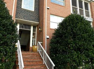 802 Amber Tree Ct #10, Gaithersburg, MD 20878